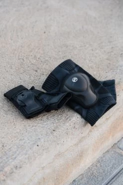 Powerslide Inlineskate Schützerset Onesie Dual Pack Herren Schwarz 8 Powerslide Inlineskate Schützerset Onesie Dual Pack Herren Schwarz -Riemenscheibe Verkäufe powerslide inlineskate schuetzerset onesie dual pack herren schwarz4