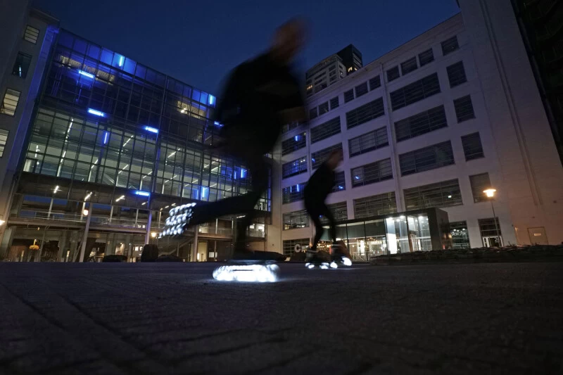 Rollerblade Moonbeams Leuchtrollen 80mm (4er-Pack) 5 Rollerblade Moonbeams Leuchtrollen 80mm (4er-Pack) – Bild 5