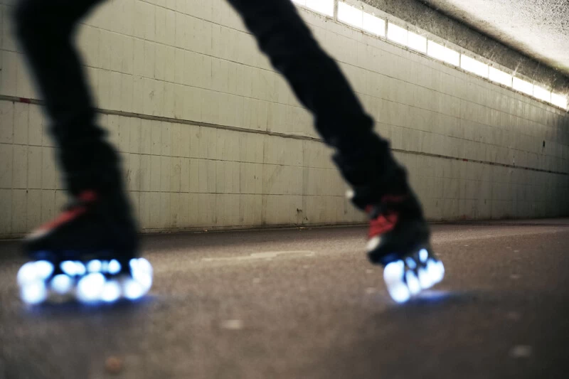 Rollerblade Moonbeams Leuchtrollen 80mm (4er-Pack) 6 Rollerblade Moonbeams Leuchtrollen 80mm (4er-Pack) – Bild 6